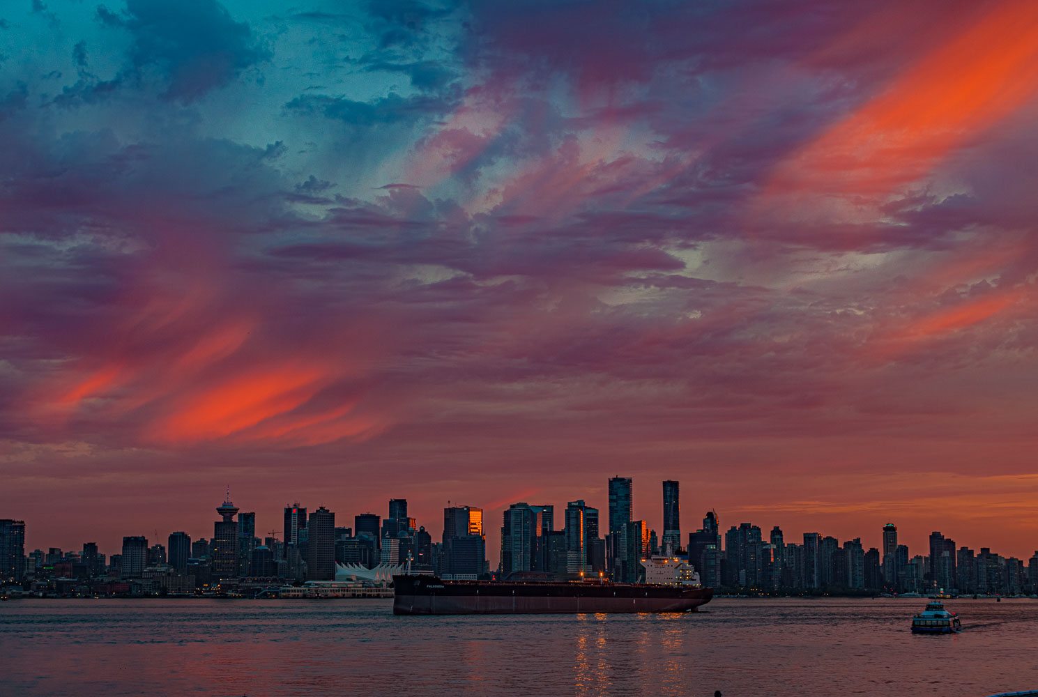 Van_17_83029__MG_1943-HDR.jpg