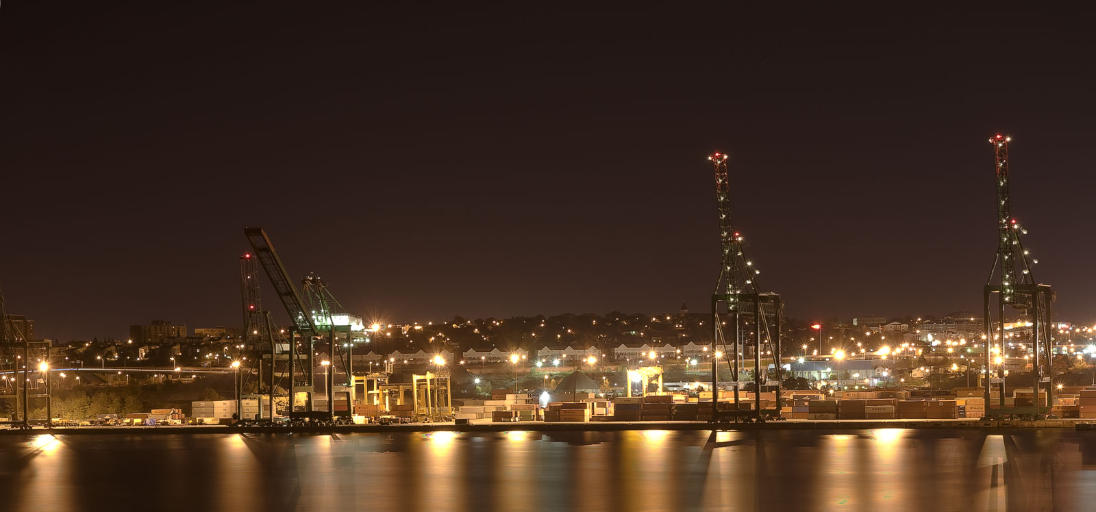 HDR-Container-Pier_.jpg