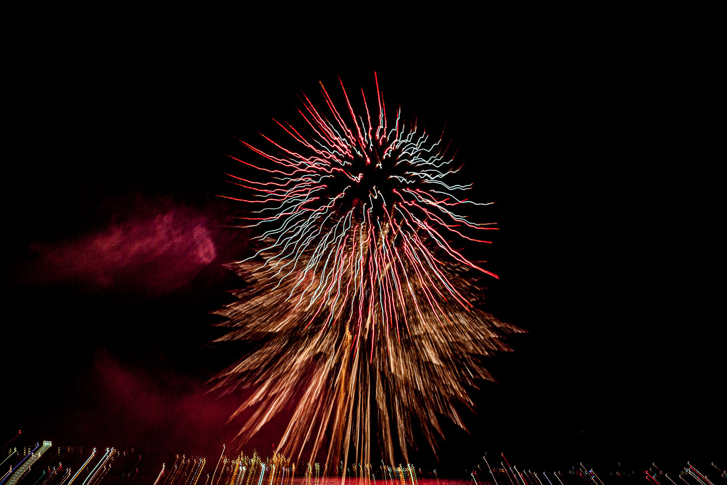 Fireworks_14_53210__MG_4380.jpg