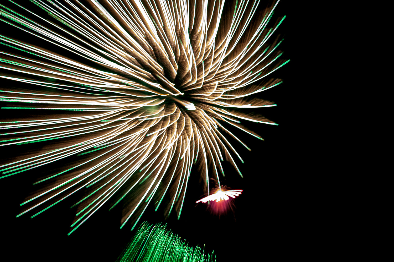 Fireworks_14_53250__MG_4420.jpg